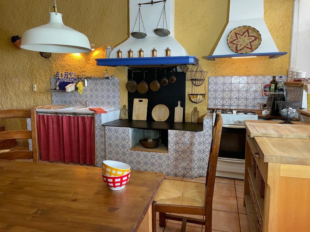 Grosse Ferienwohnung Am Canal Du Midi Mit Dachterrrasse Homps  Exterior foto